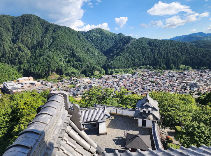 Gujo Hachiman Castle, Japan